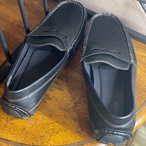IZOD Elegant Black BURRE Shoes